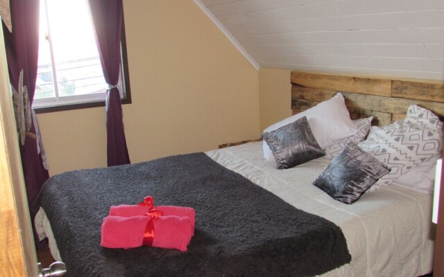 La Llar Hostel