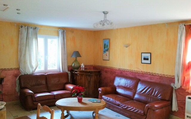 Villa With in Malaucène With Wonderful Mountain View Priv