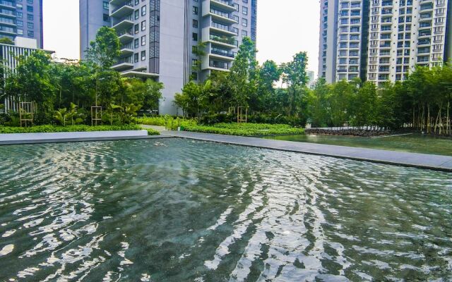 The Hub Service Apartment