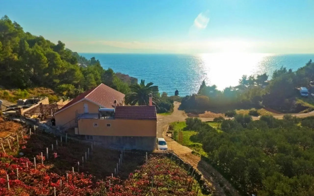 Apartment Tvrdni Dolac 4008c