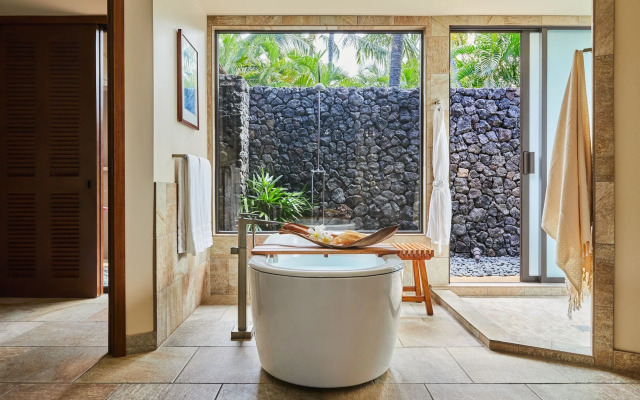 Mauna Lani, Auberge Collection