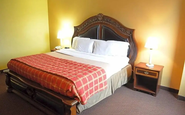 McLure Inn and Suites