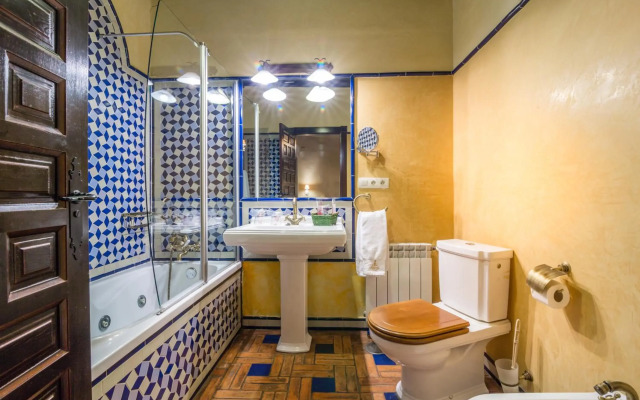 Palacio Mariana Pineda Hotel