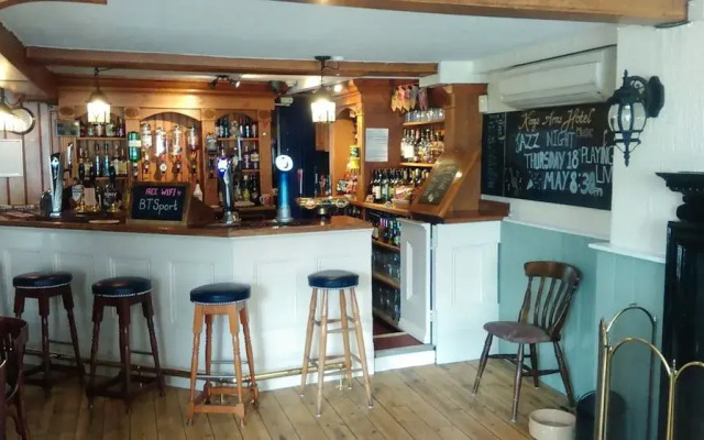 The Kings Arms Hotel