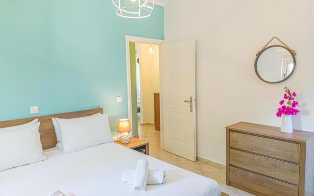 Cosy apartment - 6 Minutes walk to the beach!