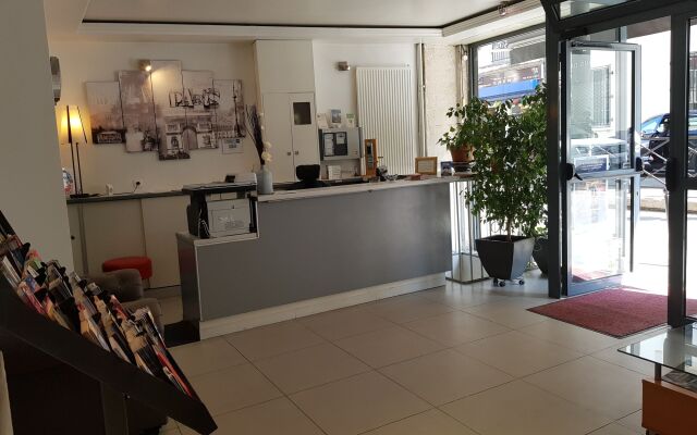 Hôtel Le Saint-Hubert - Gare de Lyon Bastille