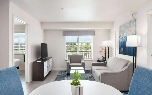 WaterWalk Extended Stay by Wyndham Minneapolis - Plymouth