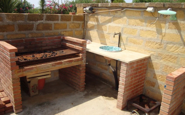 Apartment 250 Meters From the Beach With sea View