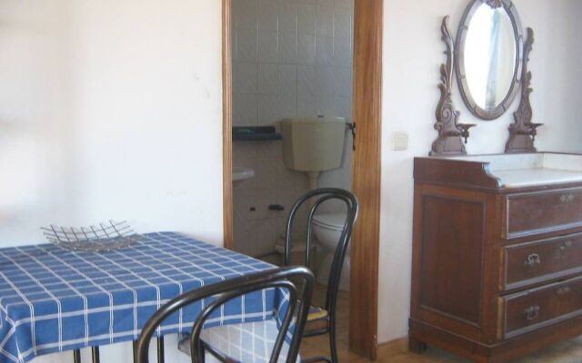 Room in Guest Room - Private Room on a Terrace With Garden