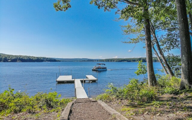 Brighton Shores 6 Bedroom House