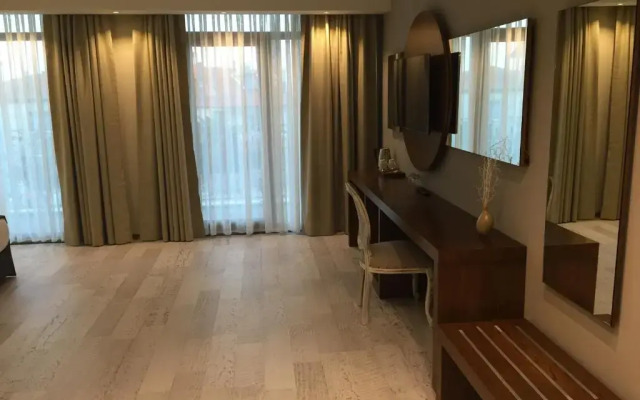 Maison Vourla Hotel