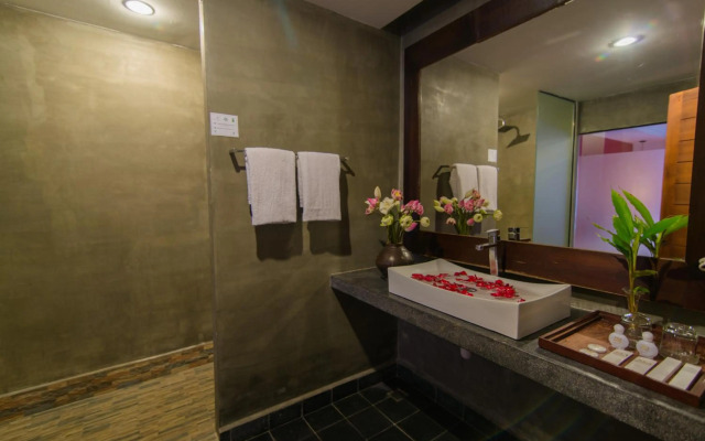 Mekong Angkor Deluxe Hotel