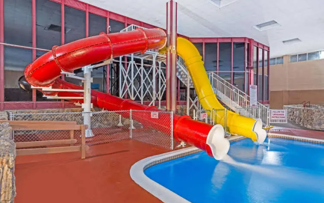 Ramada Medford And Convention Center