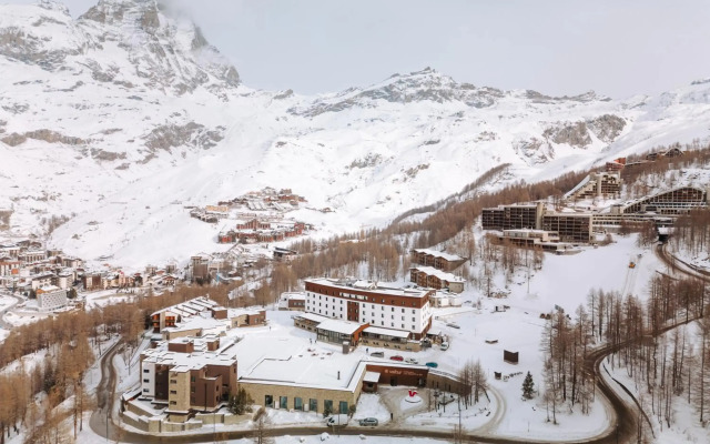 Valtur Cervinia Cristallo Ski Resort