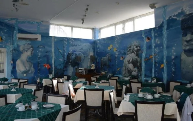 Morskaya Zvezda, Gostinitsa