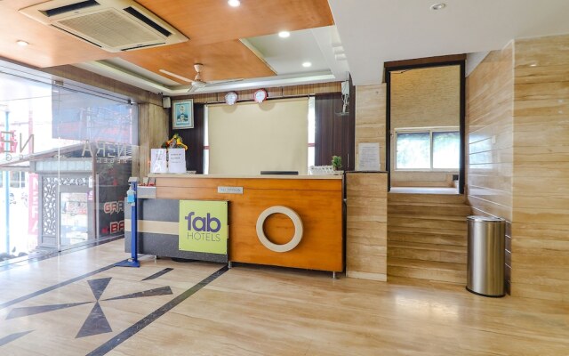 Fabhotel Nera Regency