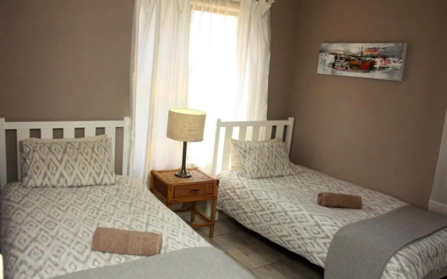 Amies Self-catering Apartments