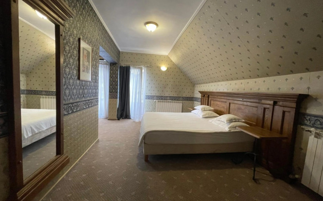 Topaz Boutique Hotel