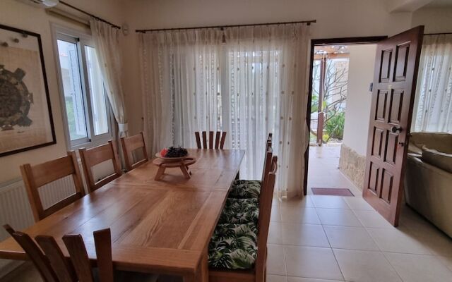 Fab Sea&mountain View Villa Close to the Beach