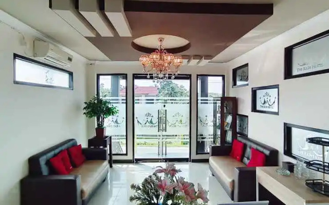 The Rich Hotel Penajam Town