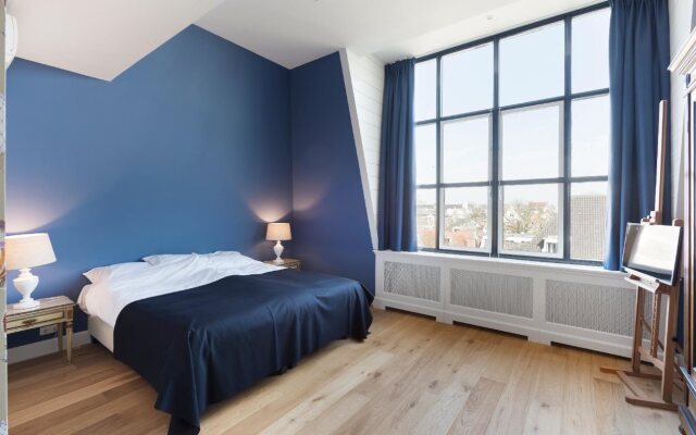 Grand Max Apartment