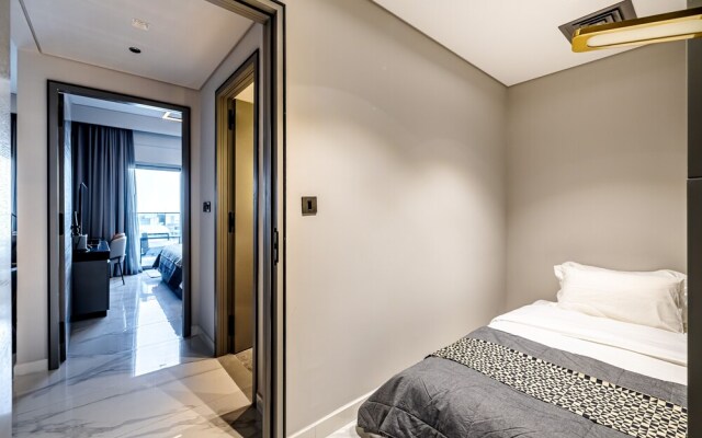 MAG 318 Business Bay Dubai