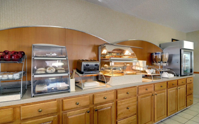 Best Western Oglesby Inn