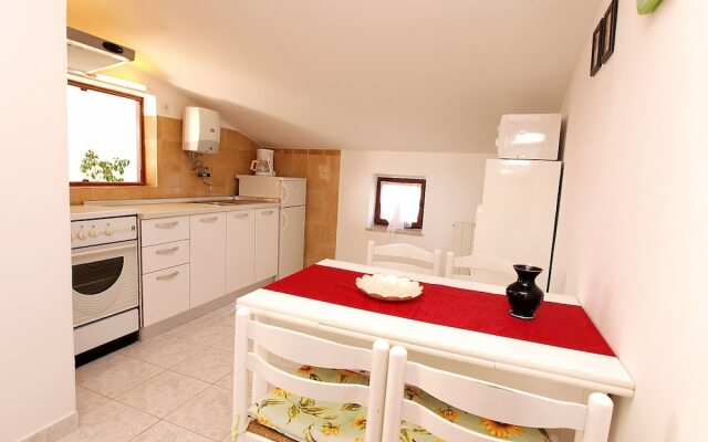 Apartment Mirjana 734