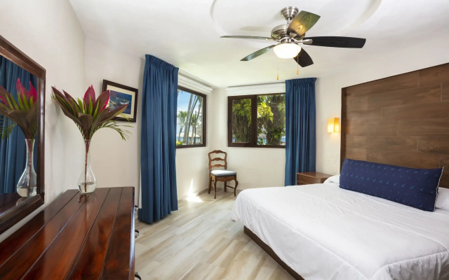 Vista Vallarta All Suites on the Beach