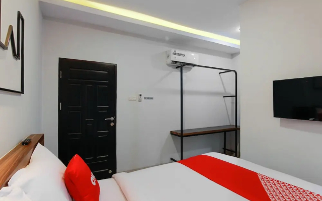 Millenium Inn by OYO Rooms