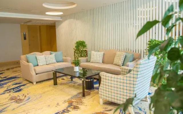Garden Hotel