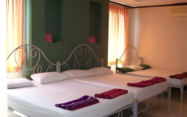 Phurahong Homestay