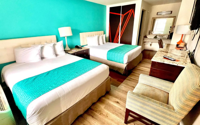 Howard Johnson by Wyndham Reno Downtown