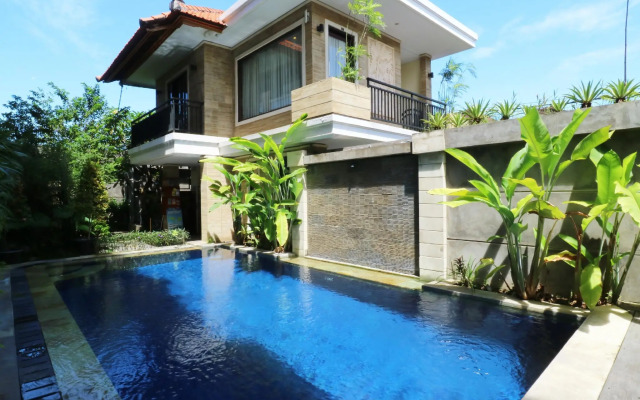 Kondra Premiere Guest House Kuta