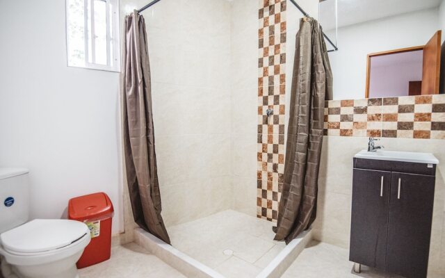 The Rock House Hostel - Adults Only
