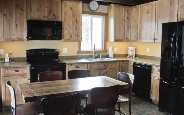 Flat Creek - 3 Br Home