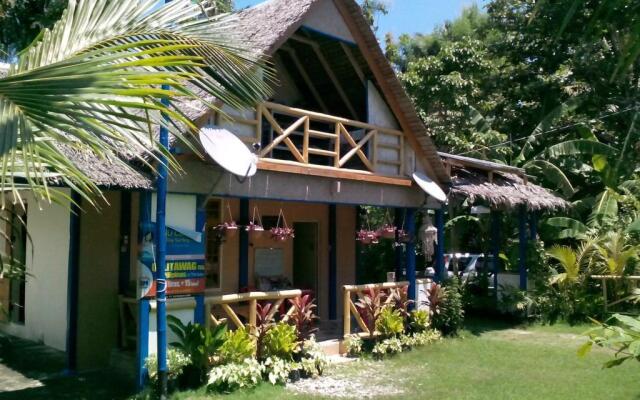 Rainbow Bay Beach and Dive Resort