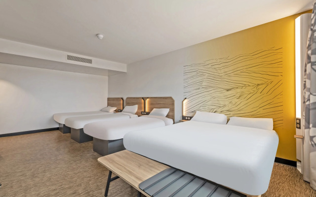 B&B HOTEL Brest Centre Port De Commerce