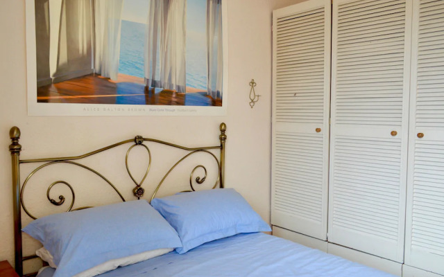 Central and Homely 1 Bedroom Flat