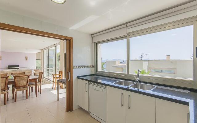 Villa Alcanada Lighthouse