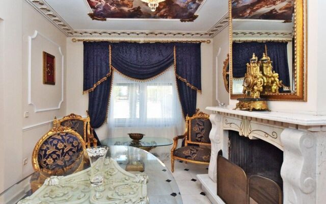 Royal Luxury Studio - Nea Moudania Halkidiki