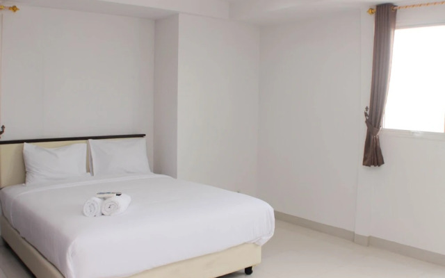 Spacious And Elegant Studio Azalea Suites Apartment