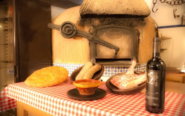 Hostal Santo Domingo de Silos