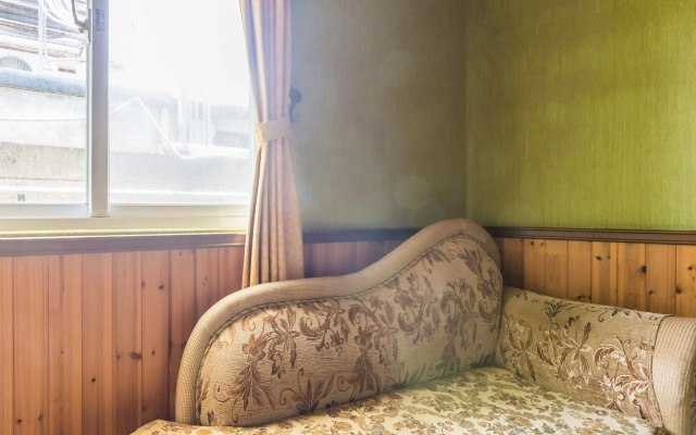 Kenting Maya House B&B