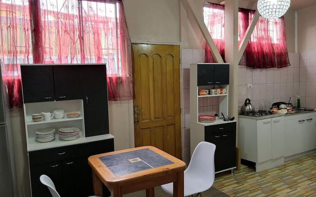 1 Hostal Galeria - Adults Only - Hostel