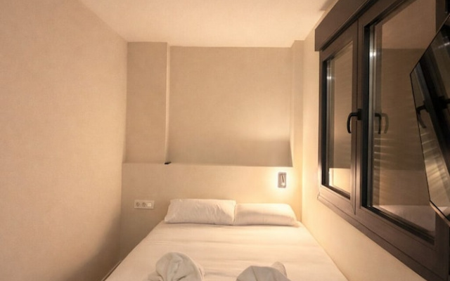 Hostal Bernabeu 2