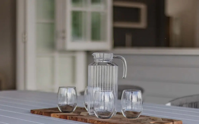 Hamptons White House