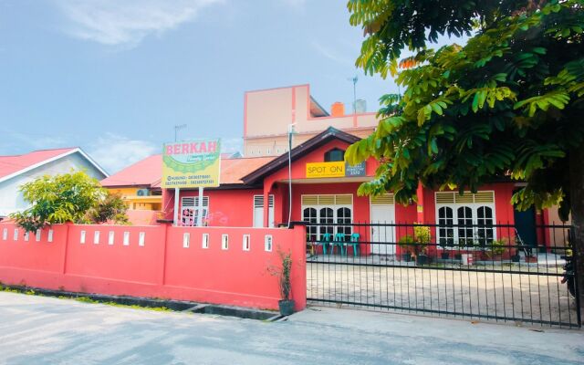 SPOT ON 2370 Berkah Homestay Syariah