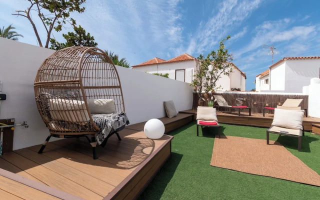 Villa Tricia 6 Bedroom Las Americas