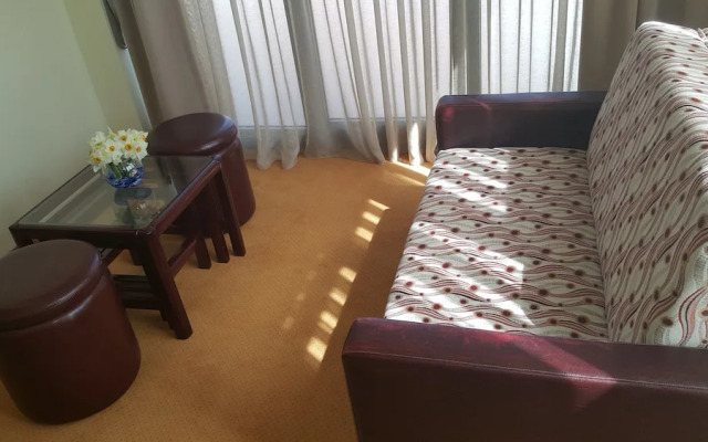 Hotel Contact